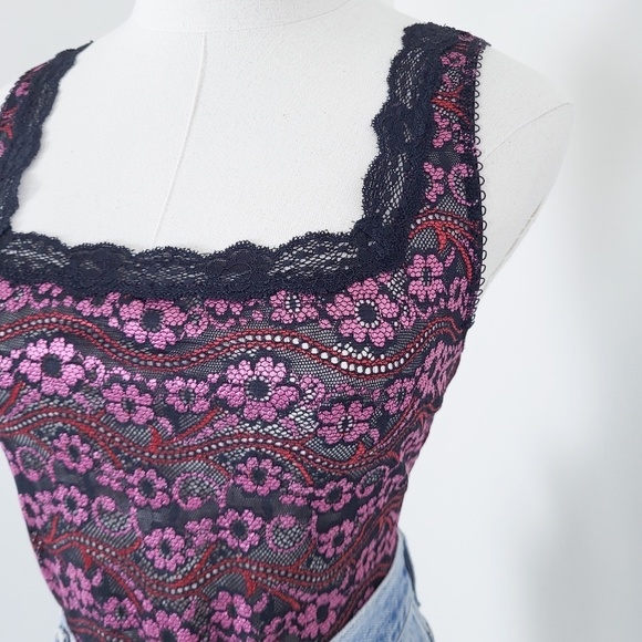 Vintage Pink and Black Camisole Top - Picture 8 of 8